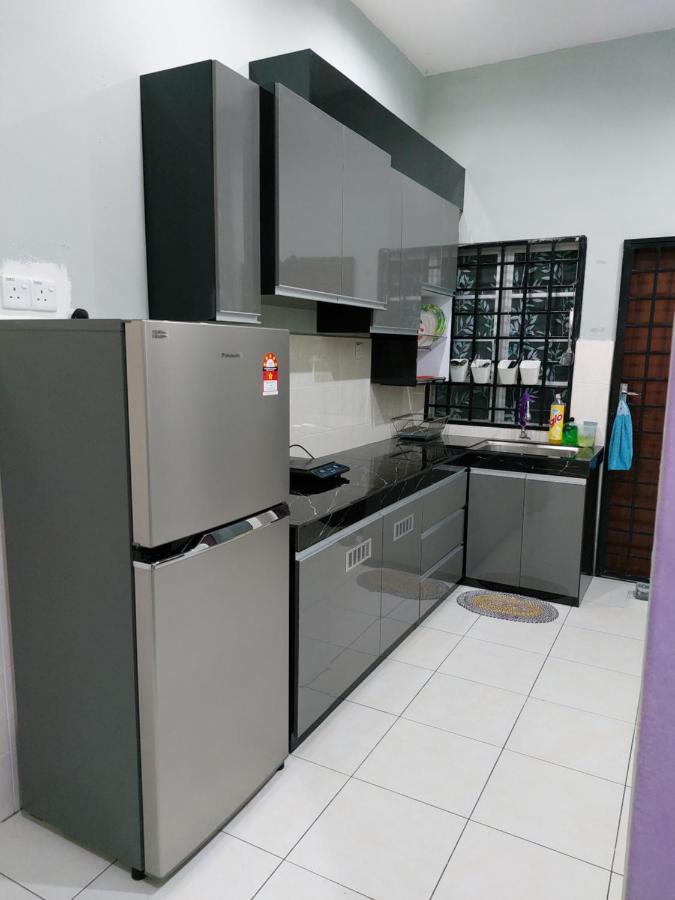 Pelangi Homestay Bota ภายนอก รูปภาพ